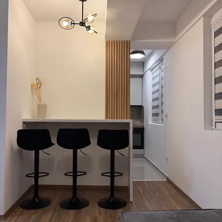 Premium Central Skopje Apartments & Free Private Parking Exterior photo